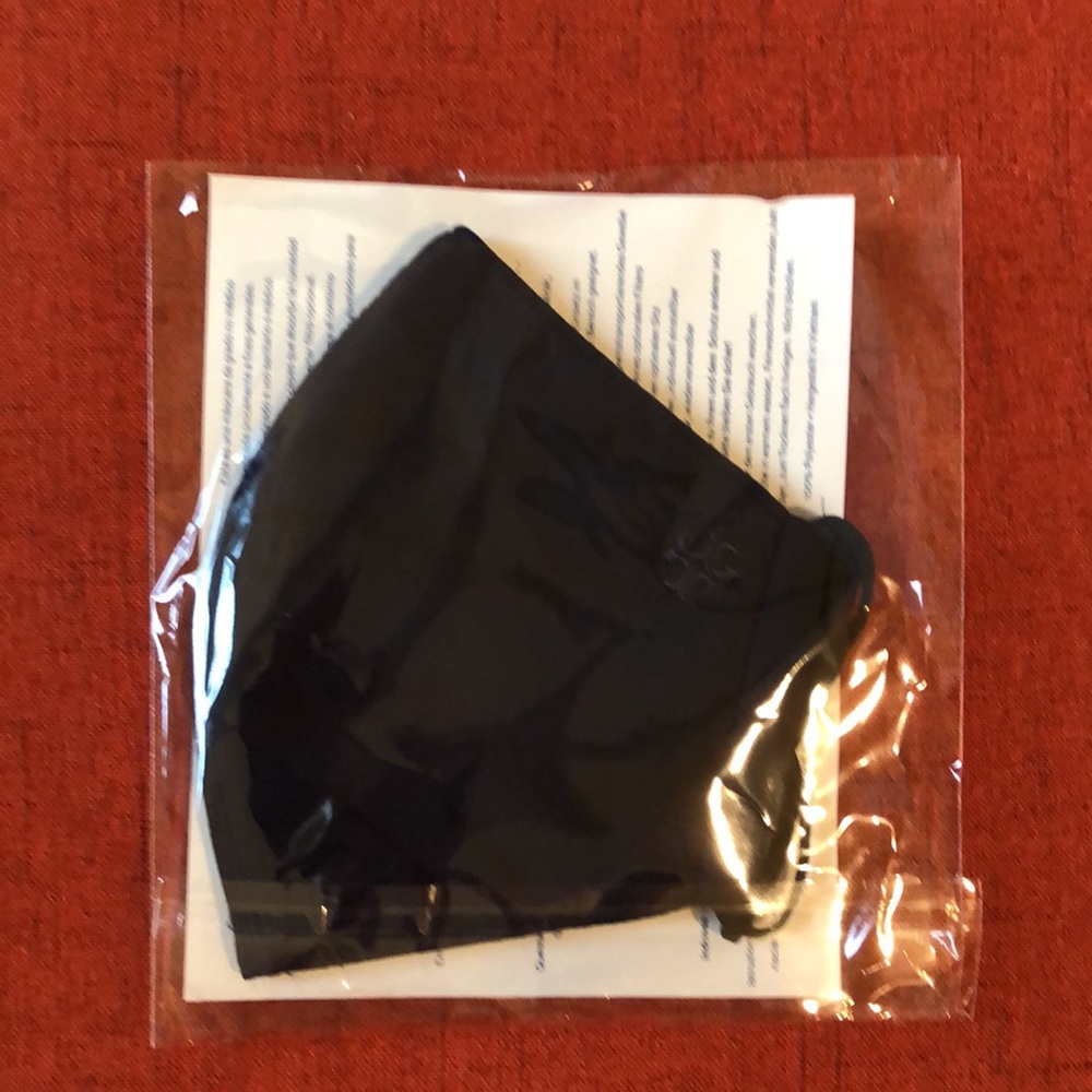 NWT- Navy Blue Tory Burch Logo Face Mask